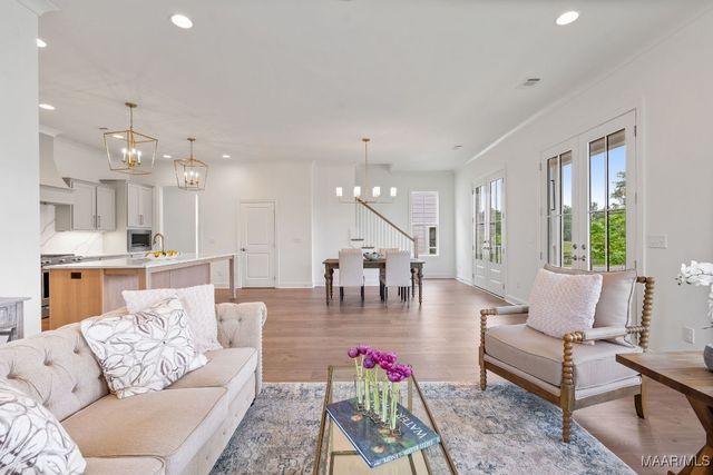 258 Crosslake Way, Pike Road, AL 36064