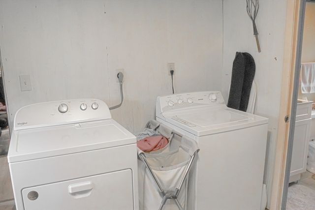 535 Prospect St, West Boylston, MA 01583