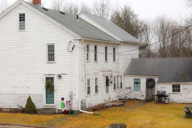 535 Prospect St, West Boylston, MA 01583