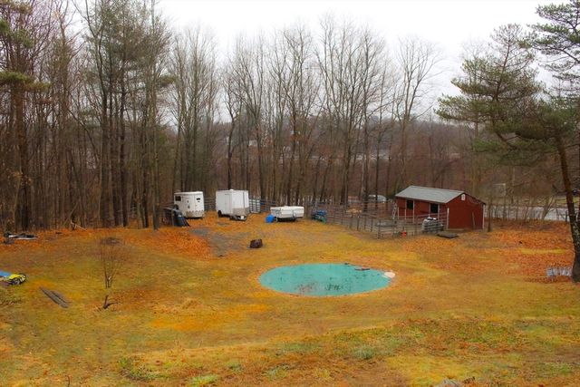 535 Prospect St, West Boylston, MA 01583