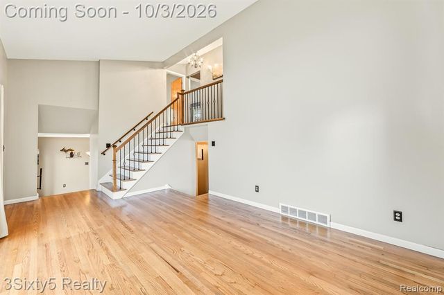 19495 Osmus Street, Livonia, MI 48152
