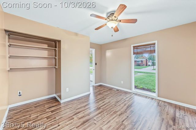 19495 Osmus Street, Livonia, MI 48152