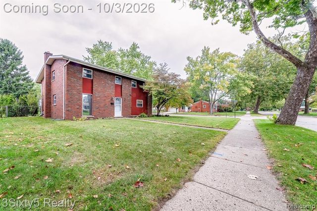 19495 Osmus Street, Livonia, MI 48152