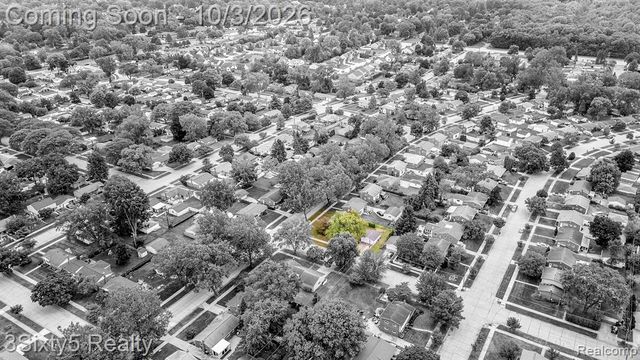 19495 Osmus Street, Livonia, MI 48152