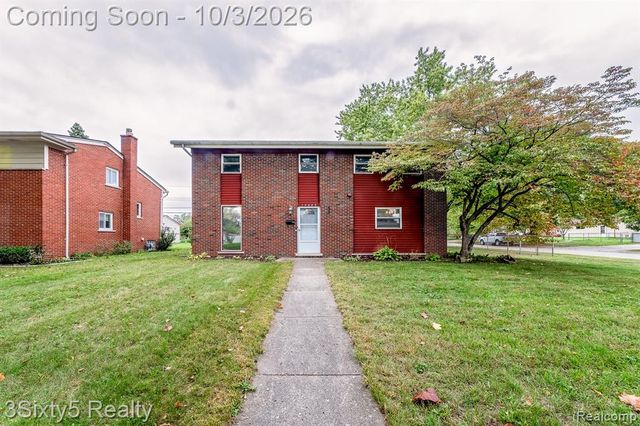 19495 Osmus Street, Livonia, MI 48152