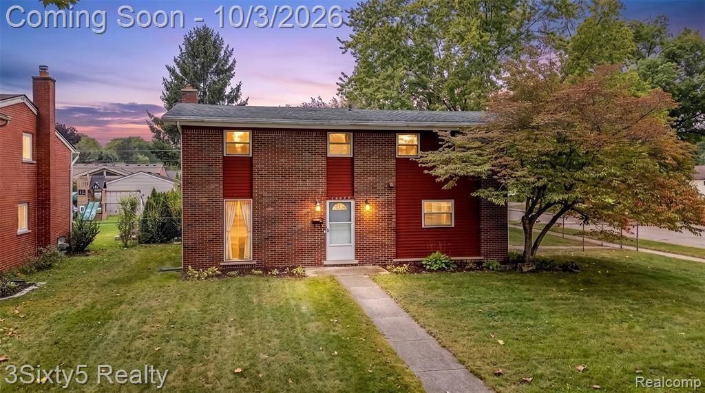 19495 Osmus Street, Livonia, MI 48152