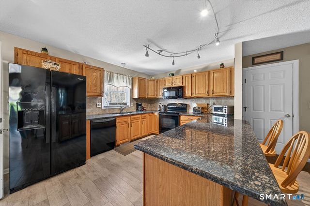 120 Doral Farms Road, North Branford, CT 06471