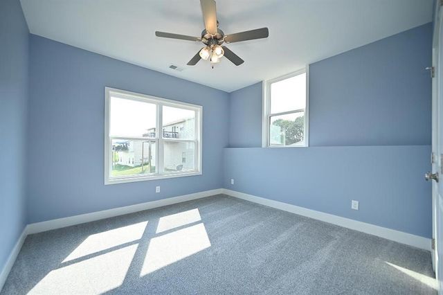 107 JOHNSON Circle, Dearborn, MO 64439