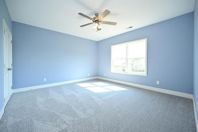 107 JOHNSON Circle, Dearborn, MO 64439