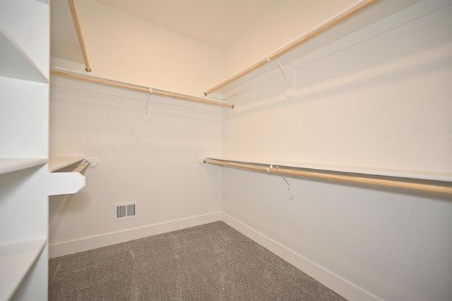 107 JOHNSON Circle, Dearborn, MO 64439