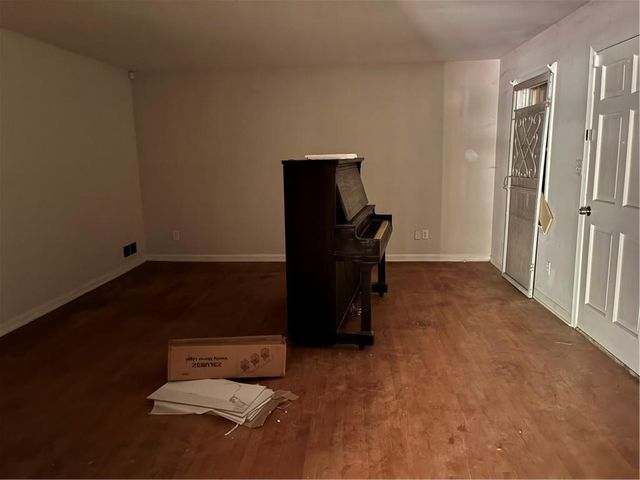 2386 Young Road, Stone Mountain, GA 30088