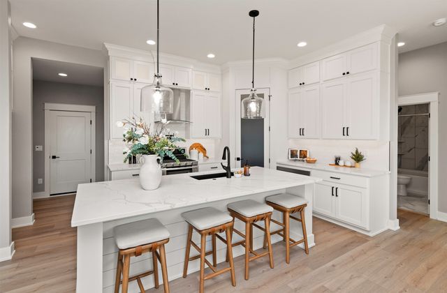 3605 NE 12th Street, Ankeny, IA 50021