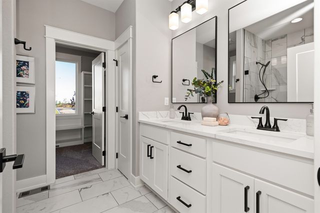 3605 NE 12th Street, Ankeny, IA 50021