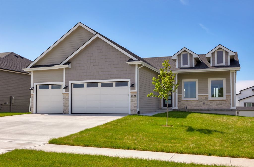 3605 NE 12th Street, Ankeny, IA 50021