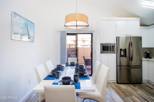 5704 E AIRE LIBRE Avenue 1104, Scottsdale, AZ 85254
