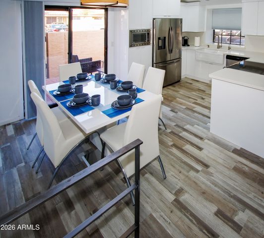 5704 E AIRE LIBRE Avenue 1104, Scottsdale, AZ 85254