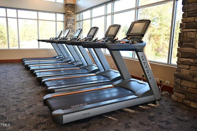 816 Willow Tower Court, Rolesville, NC 27571