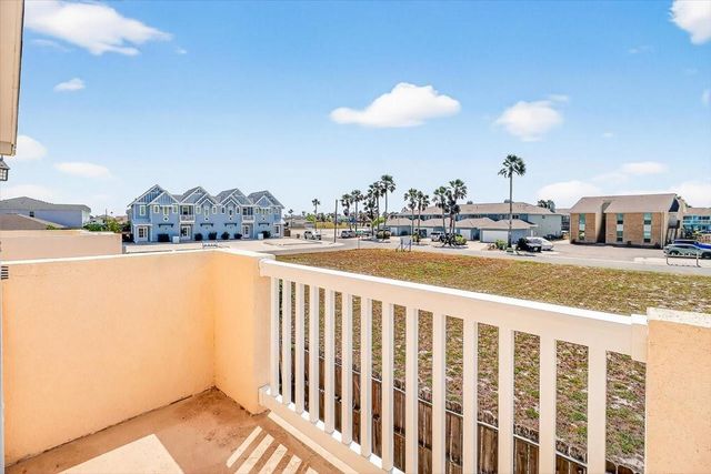 13997 Ports O Call Drive, Unit C, Corpus Christi, TX 78418
