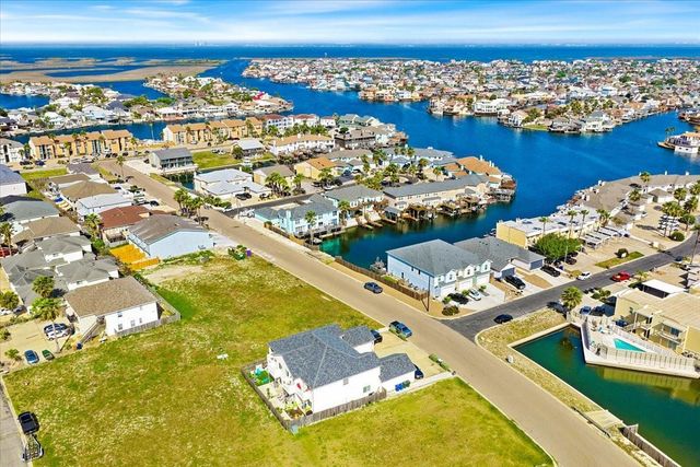 13997 Ports O Call Drive, Unit C, Corpus Christi, TX 78418