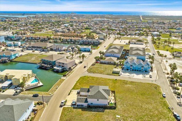 13997 Ports O Call Drive, Unit C, Corpus Christi, TX 78418