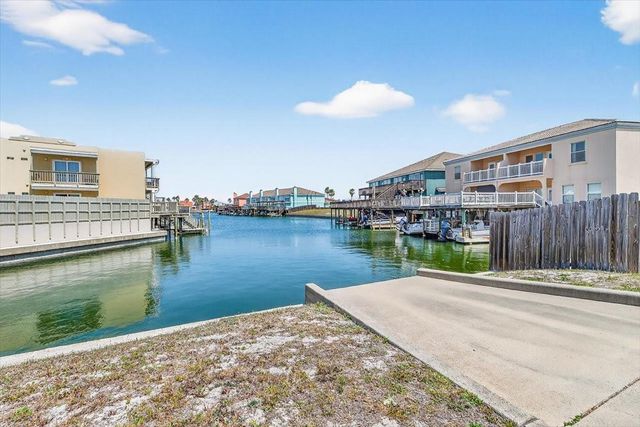 13997 Ports O Call Drive, Unit C, Corpus Christi, TX 78418