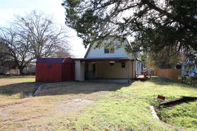 240 Overlook Trail, Gun Barrel City, TX 75156
