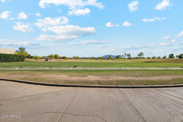 4747 E Narrowleaf Drive, Gilbert, AZ 85298