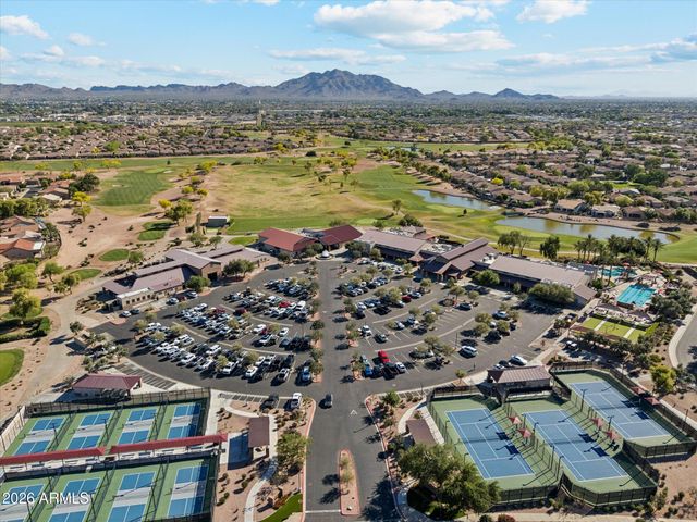 4747 E Narrowleaf Drive, Gilbert, AZ 85298