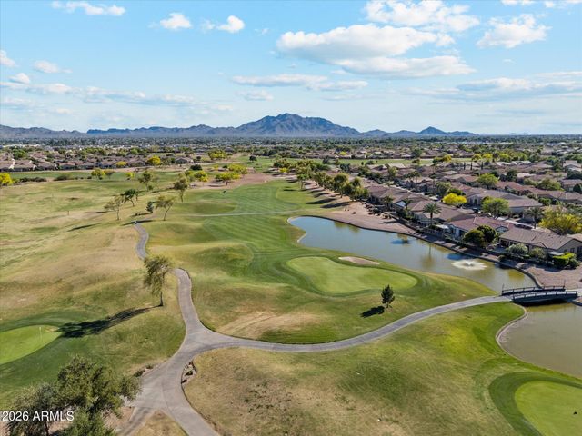 4747 E Narrowleaf Drive, Gilbert, AZ 85298