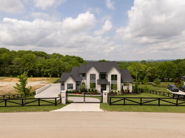 7128 Bonterra Dr, Franklin, TN 37064