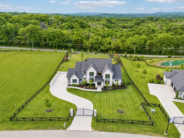 7128 Bonterra Dr, Franklin, TN 37064