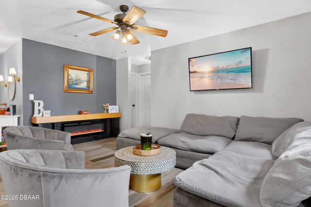 1404 Harnden Road E W, Port Orange, FL 32129