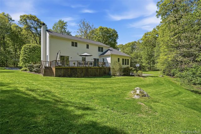 21 Kitchawan Road, Pound Ridge, NY 10576