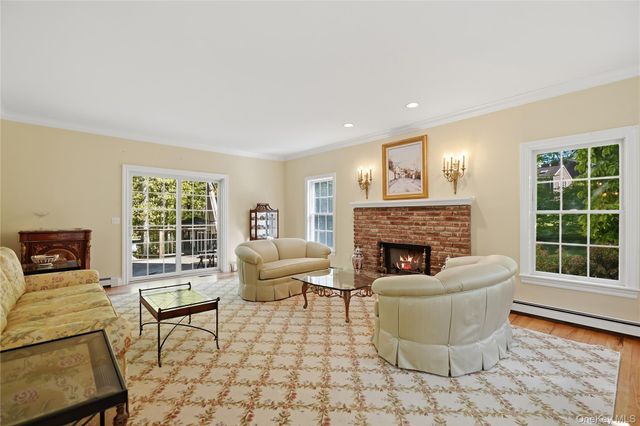 21 Kitchawan Road, Pound Ridge, NY 10576