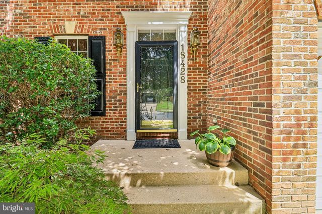 18428 CROWNSGATE CIR, Germantown, MD 20874