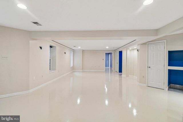 18428 CROWNSGATE CIR, Germantown, MD 20874