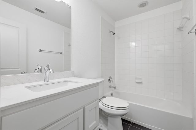 228 Skystone Drive, Irving, TX 75038