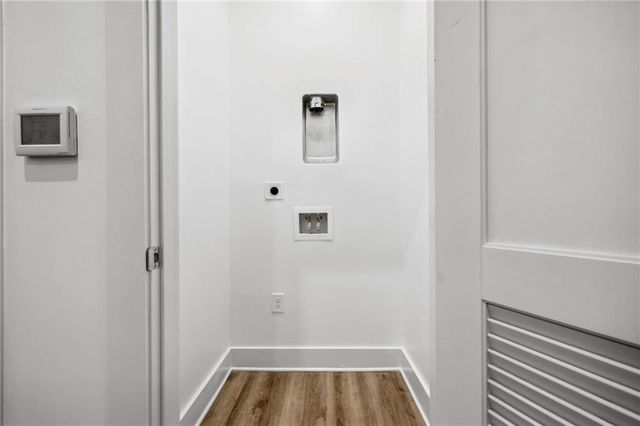 112 Rogers NE Street 304, Atlanta, GA 30317