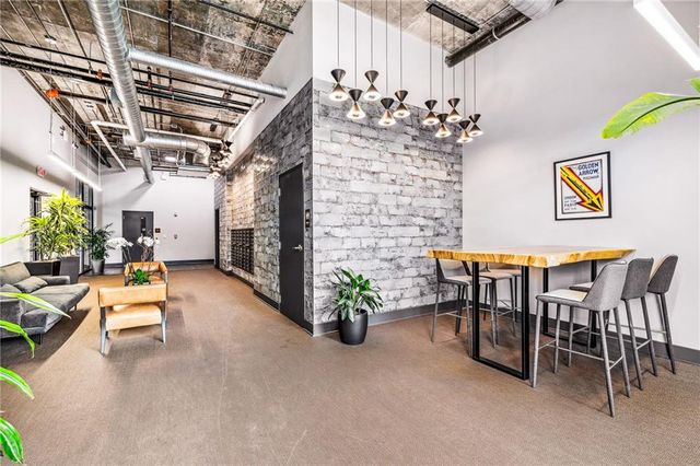 112 Rogers NE Street 304, Atlanta, GA 30317