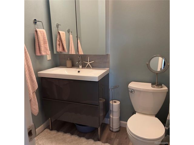 6761 S Ivy Way B6, Centennial, CO 80112