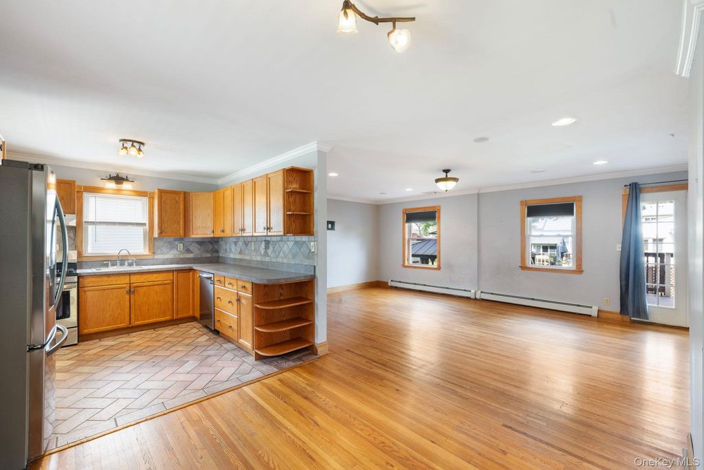 65 W Washington Avenue, Pearl River, NY 10965 — photo 4