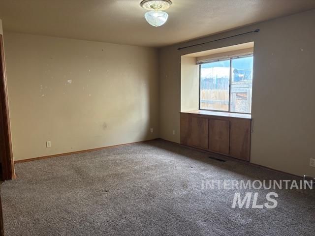 1396 W Crest Wood Dr, Meridian, ID 83642