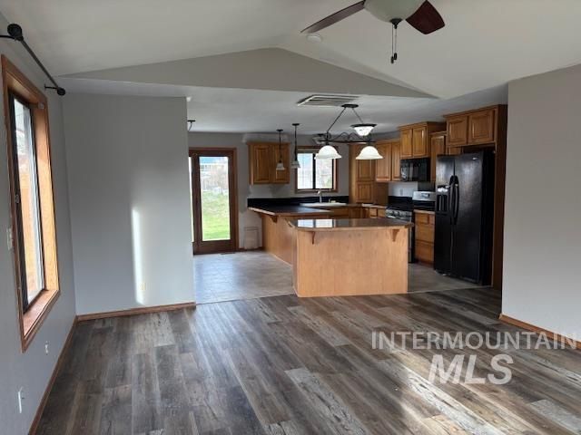 1396 W Crest Wood Dr, Meridian, ID 83642