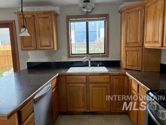 1396 W Crest Wood Dr, Meridian, ID 83642