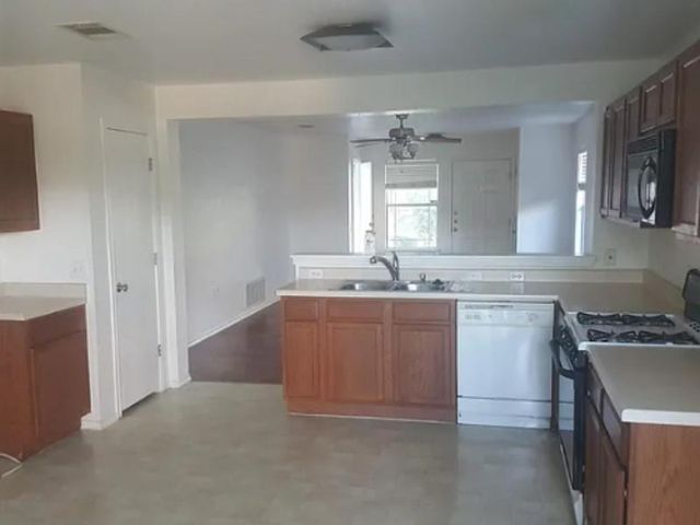 7437 Aspen Brook DR, Austin, TX 78744