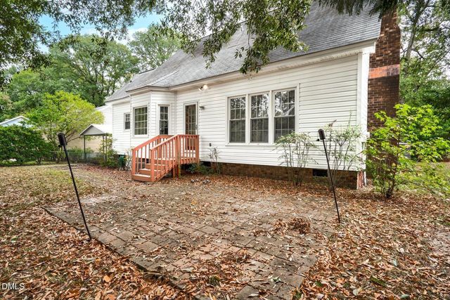 1704 Old Barn Road, Rocky Mount, NC 27804