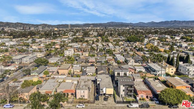 5447 Blackwelder Street, Los Angeles, CA 90016