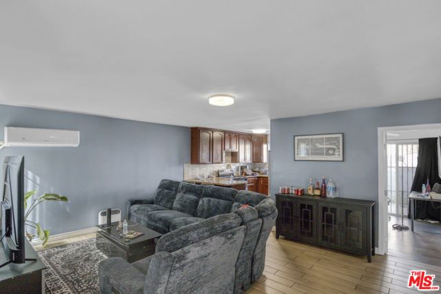 5447 Blackwelder Street, Los Angeles, CA 90016