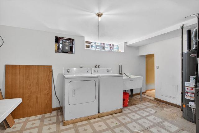 16827 GLEN OAKS Drive, Country Club Hills, IL 60478