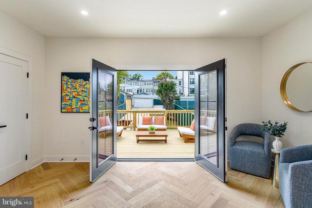 1213 KENNEDY ST NW, Washington, DC 20011